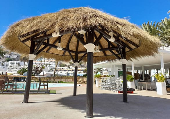 Pérgola o Palapa de Caña Marina